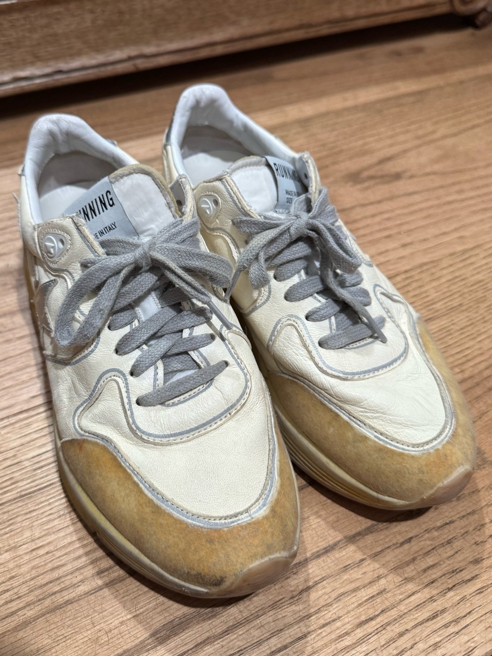 Golden Goose Running Sole
